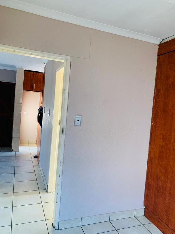 2 Bedroom Property for Sale in Bramley Gardens Gauteng