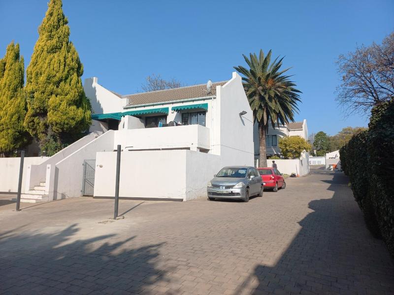 1 Bedroom Property for Sale in Sandton Central Gauteng