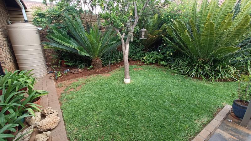 2 Bedroom Property for Sale in Montana Gauteng