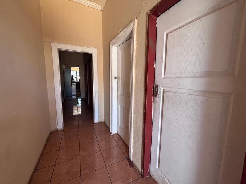 19 Bedroom Property for Sale in Brixton Gauteng