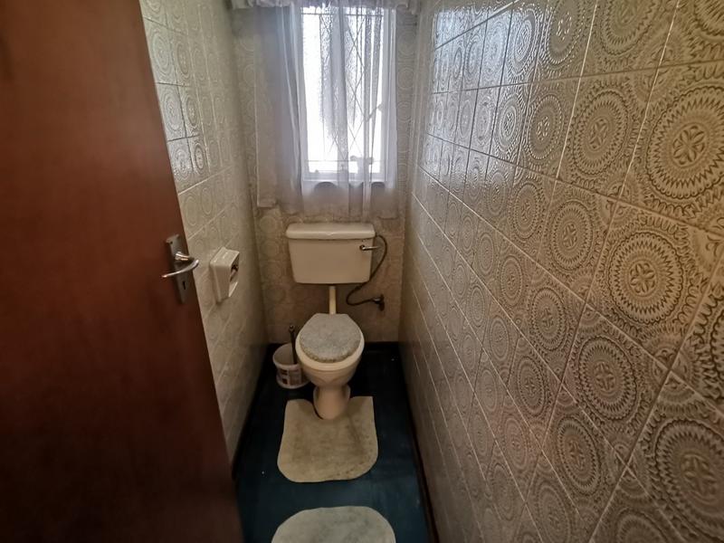 4 Bedroom Property for Sale in Vanderbijlpark SW 5 Gauteng