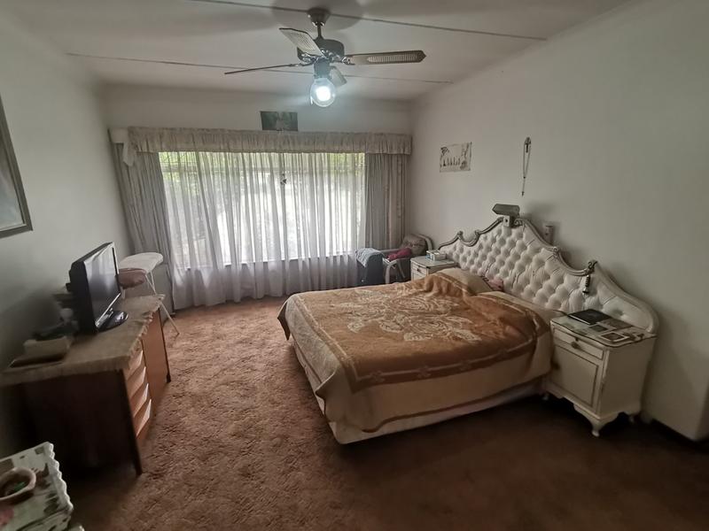 4 Bedroom Property for Sale in Vanderbijlpark SW 5 Gauteng