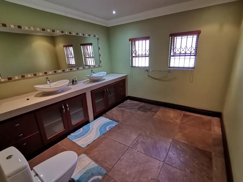 5 Bedroom Property for Sale in Vanderbijlpark SW 5 Gauteng