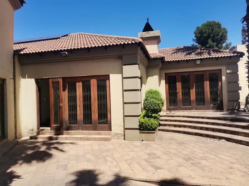 5 Bedroom Property for Sale in Vanderbijlpark SW 5 Gauteng