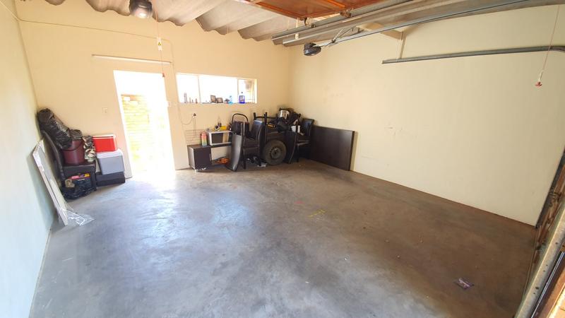 3 Bedroom Property for Sale in Amandasig Gauteng