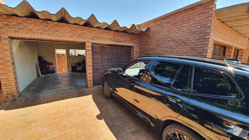 3 Bedroom Property for Sale in Amandasig Gauteng