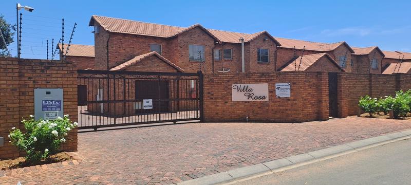 2 Bedroom Property for Sale in Groeneweide Gauteng