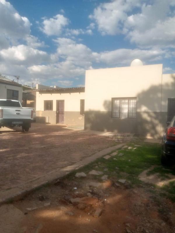 To Let 1 Bedroom Property for Rent in Primrose Hill Gauteng