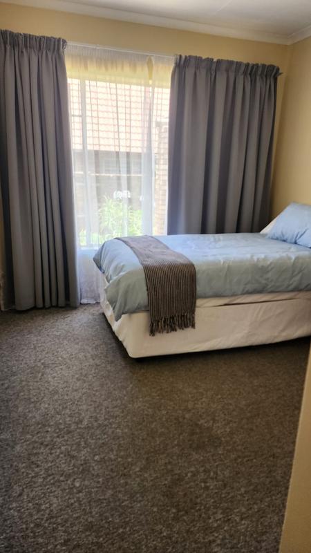 To Let 2 Bedroom Property for Rent in Rooihuiskraal North Gauteng