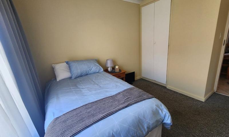 To Let 2 Bedroom Property for Rent in Rooihuiskraal North Gauteng