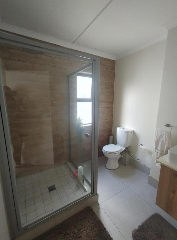 To Let 2 Bedroom Property for Rent in Modderfontein Gauteng