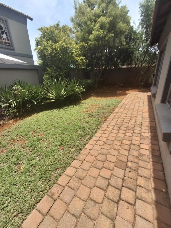 To Let 3 Bedroom Property for Rent in Annlin Gauteng