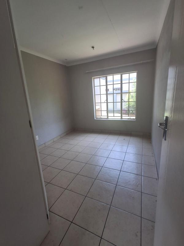 To Let 3 Bedroom Property for Rent in Annlin Gauteng