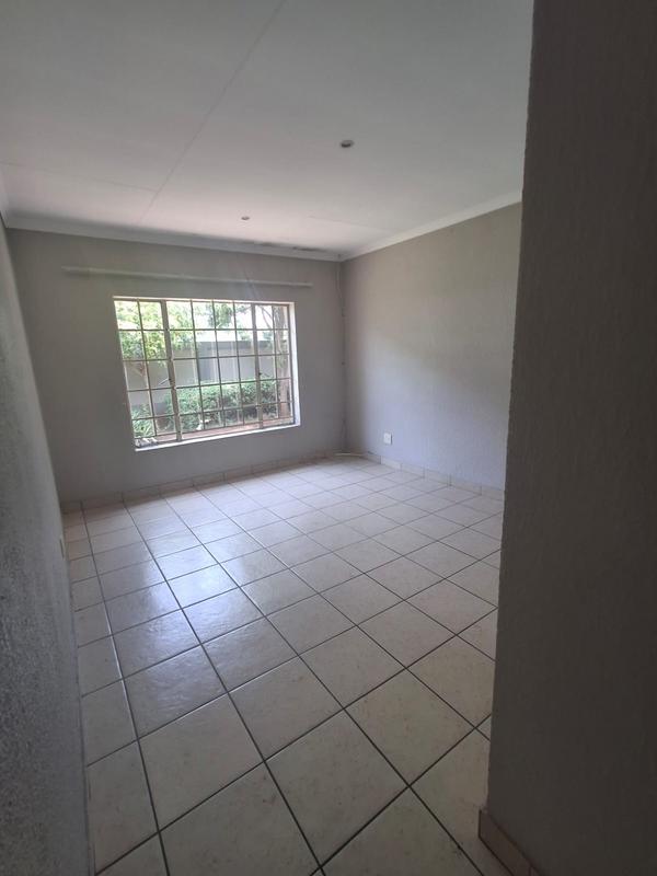 To Let 3 Bedroom Property for Rent in Annlin Gauteng