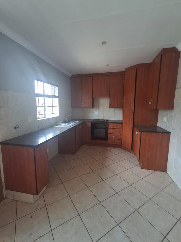 To Let 3 Bedroom Property for Rent in Annlin Gauteng