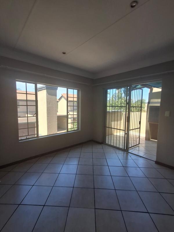 To Let 1 Bedroom Property for Rent in Annlin Gauteng