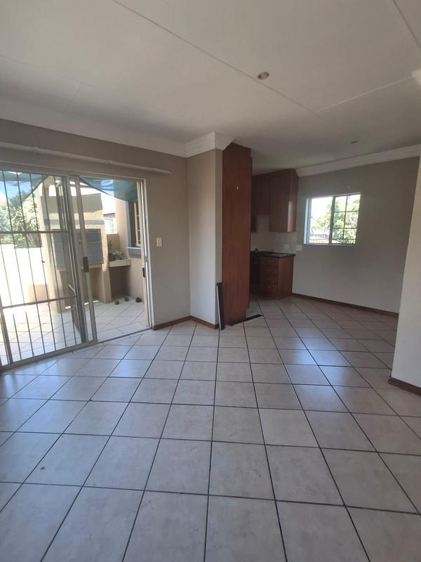 To Let 1 Bedroom Property for Rent in Annlin Gauteng