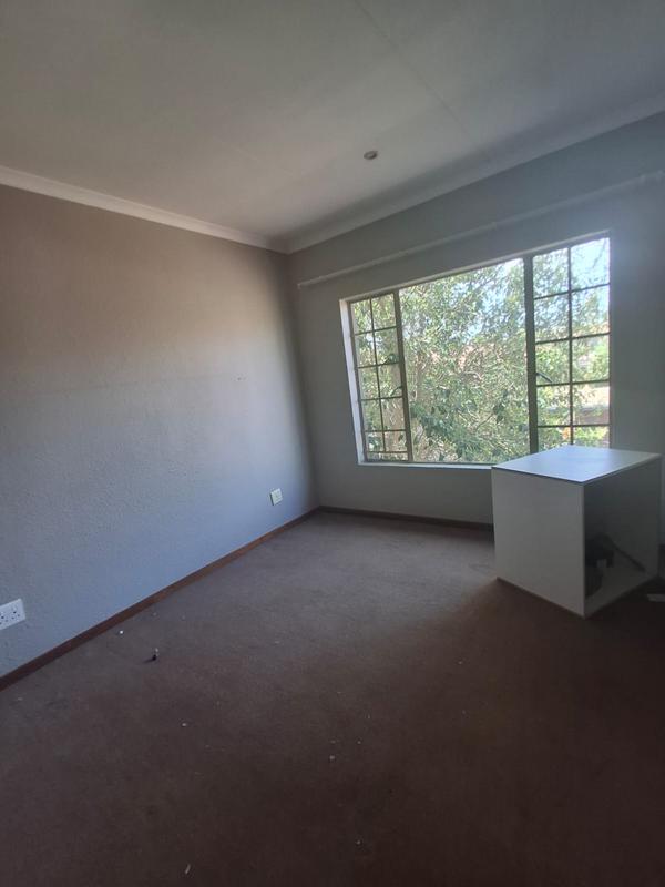 To Let 1 Bedroom Property for Rent in Annlin Gauteng