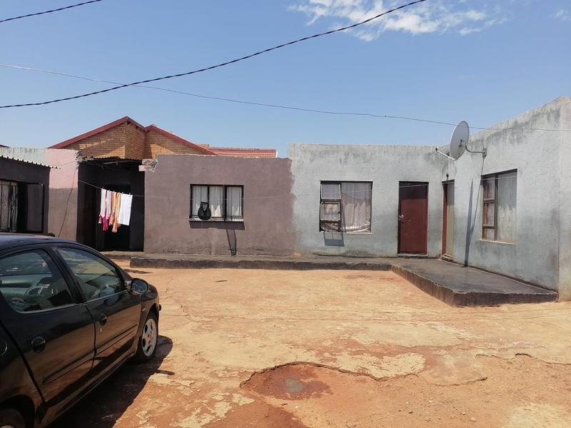 8 Bedroom Property for Sale in Atteridgeville Gauteng