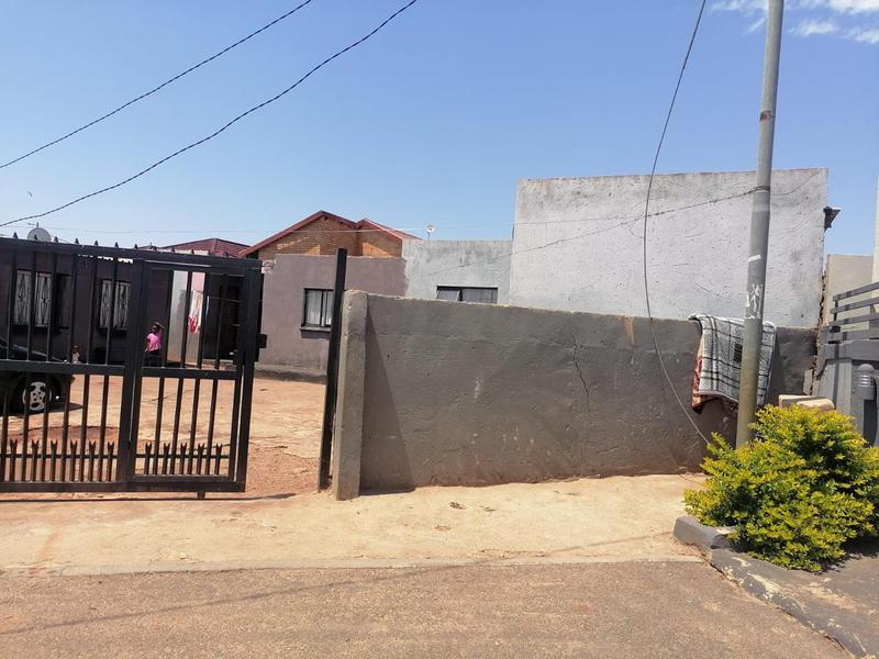 8 Bedroom Property for Sale in Atteridgeville Gauteng