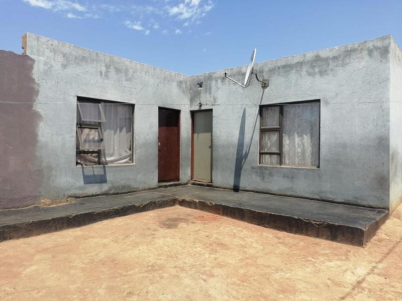 8 Bedroom Property for Sale in Atteridgeville Gauteng