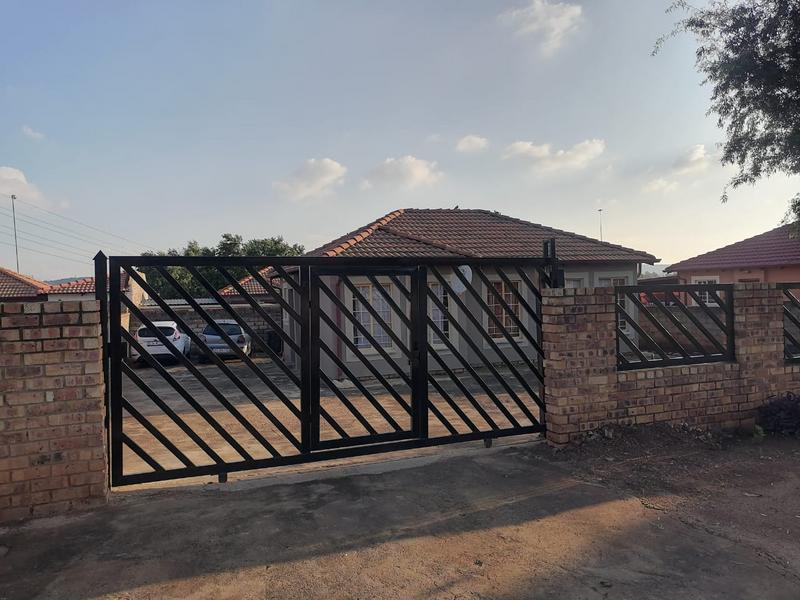 3 Bedroom Property for Sale in Elandspoort Gauteng