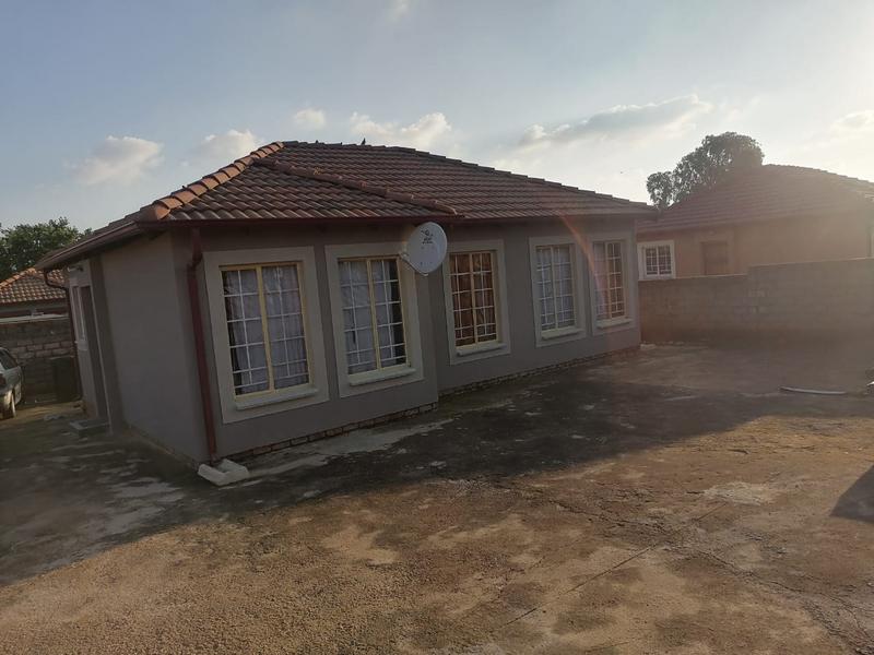 3 Bedroom Property for Sale in Elandspoort Gauteng