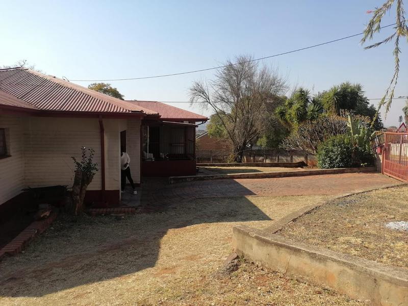 3 Bedroom Property for Sale in Kwaggasrand Gauteng