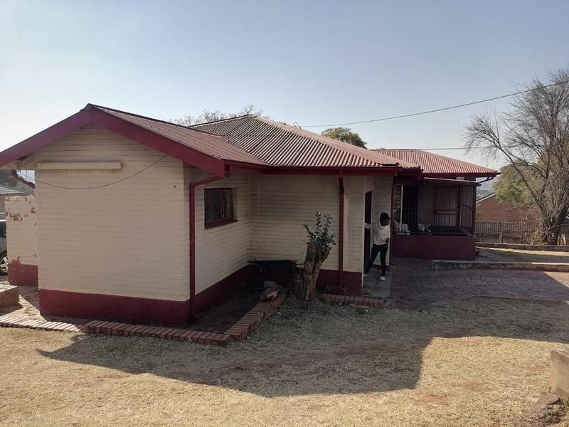 3 Bedroom Property for Sale in Kwaggasrand Gauteng