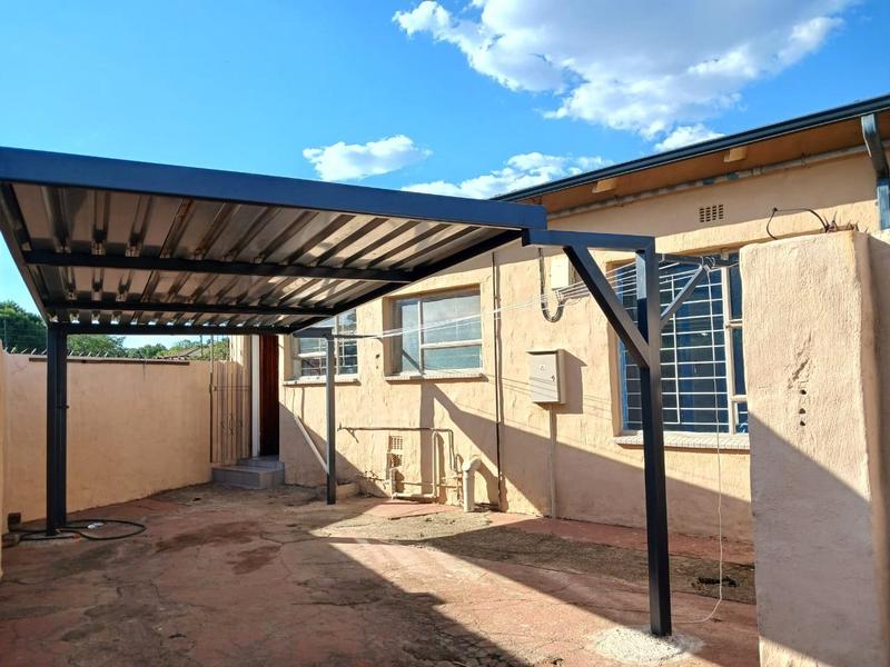 To Let 2 Bedroom Property for Rent in Hamberg Gauteng