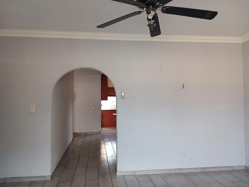 To Let 2 Bedroom Property for Rent in Hamberg Gauteng