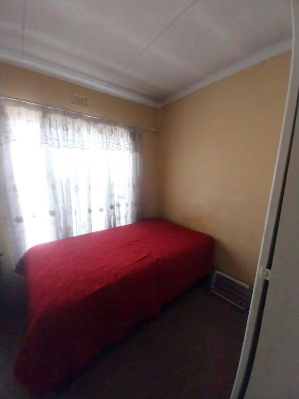 3 Bedroom Property for Sale in Buhle Park Gauteng