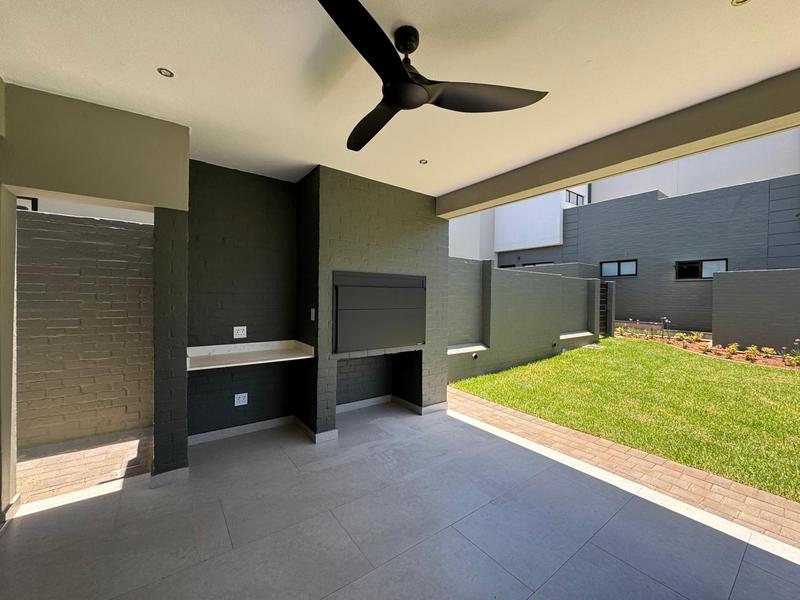 3 Bedroom Property for Sale in Midstream Meadows Gauteng