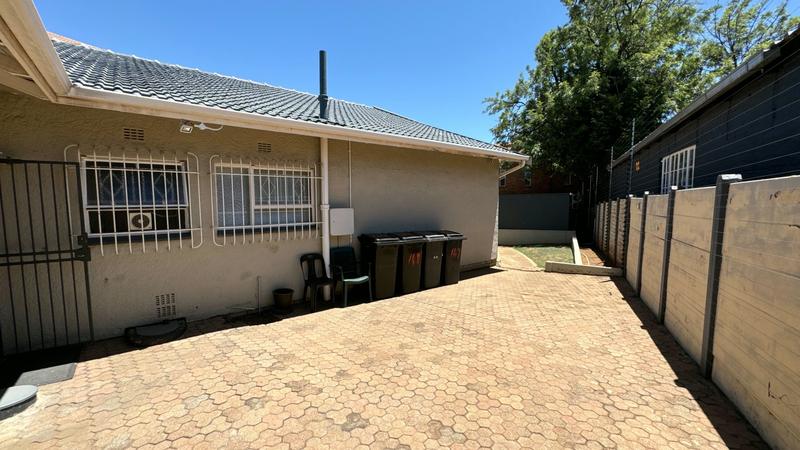 Commercial Property for Sale in Horison Park Gauteng