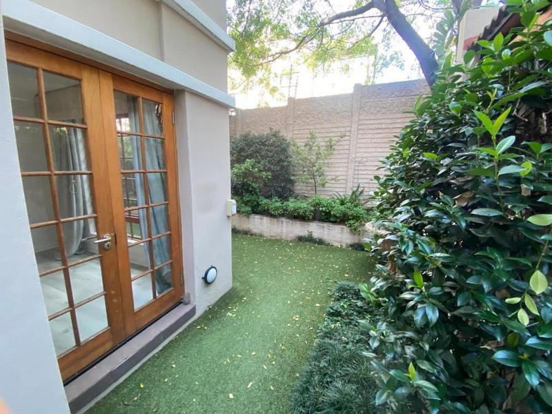 To Let 2 Bedroom Property for Rent in Hyde Park Gauteng