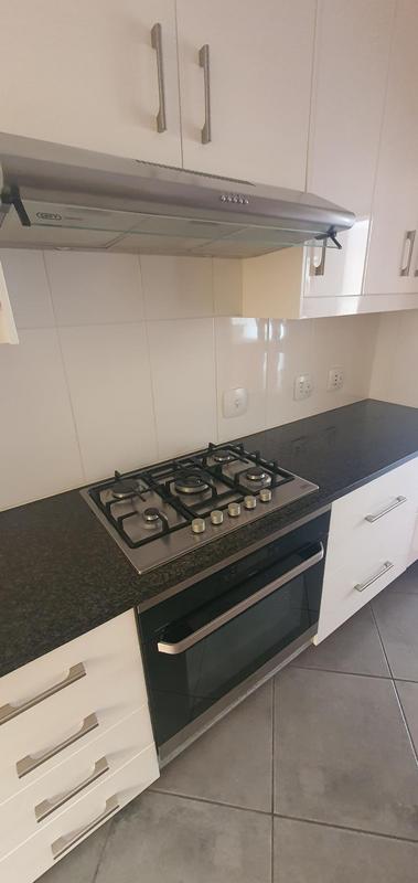 To Let 3 Bedroom Property for Rent in Illovo Gauteng