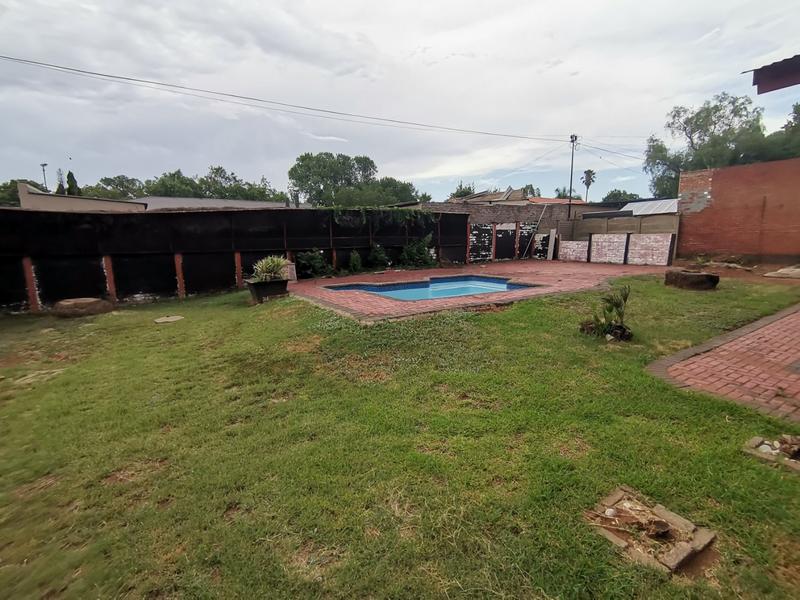 3 Bedroom Property for Sale in Vanderbijlpark SW 5 Gauteng