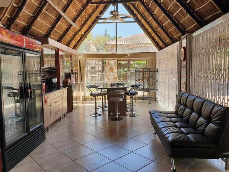 4 Bedroom Property for Sale in Vanderbijlpark SW 5 Gauteng