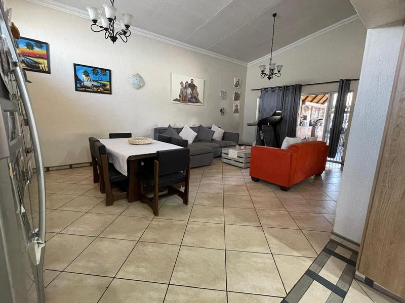 4 Bedroom Property for Sale in Vanderbijlpark SW 5 Gauteng