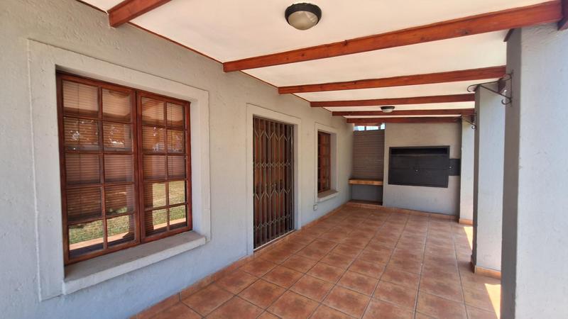 3 Bedroom Property for Sale in Moreleta Park Gauteng