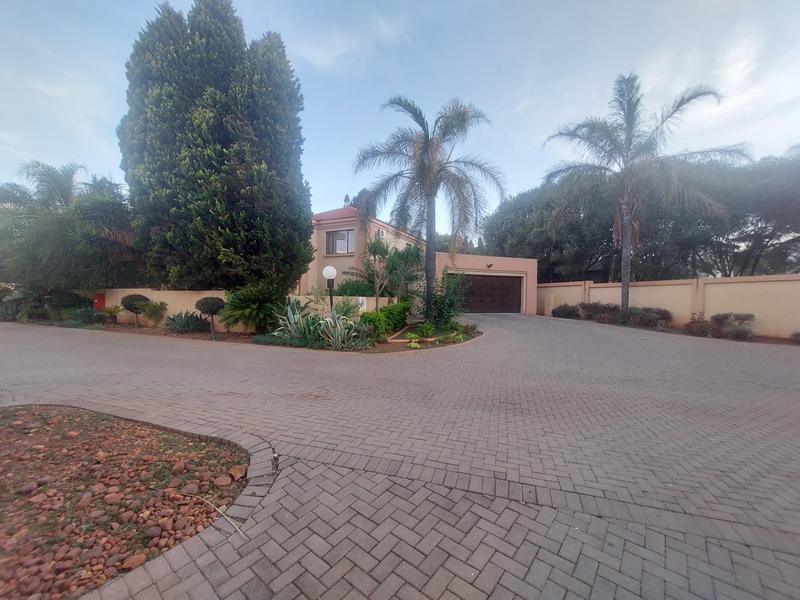 To Let 3 Bedroom Property for Rent in Eldoraigne Gauteng