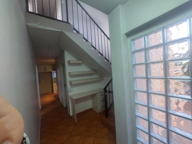 To Let 3 Bedroom Property for Rent in Eldoraigne Gauteng