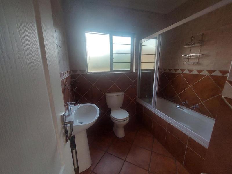 To Let 3 Bedroom Property for Rent in Eldoraigne Gauteng