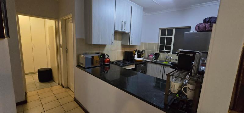 To Let 2 Bedroom Property for Rent in Glen Lauriston Gauteng