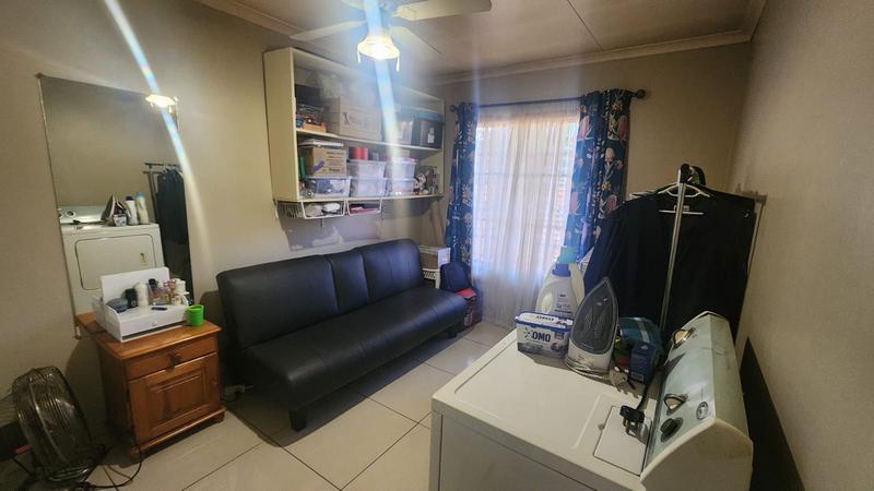 2 Bedroom Property for Sale in Doornpoort Gauteng