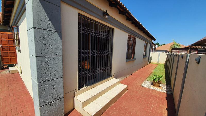 3 Bedroom Property for Sale in Heatherview Gauteng