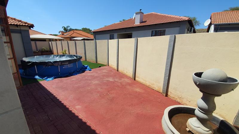 3 Bedroom Property for Sale in Heatherview Gauteng