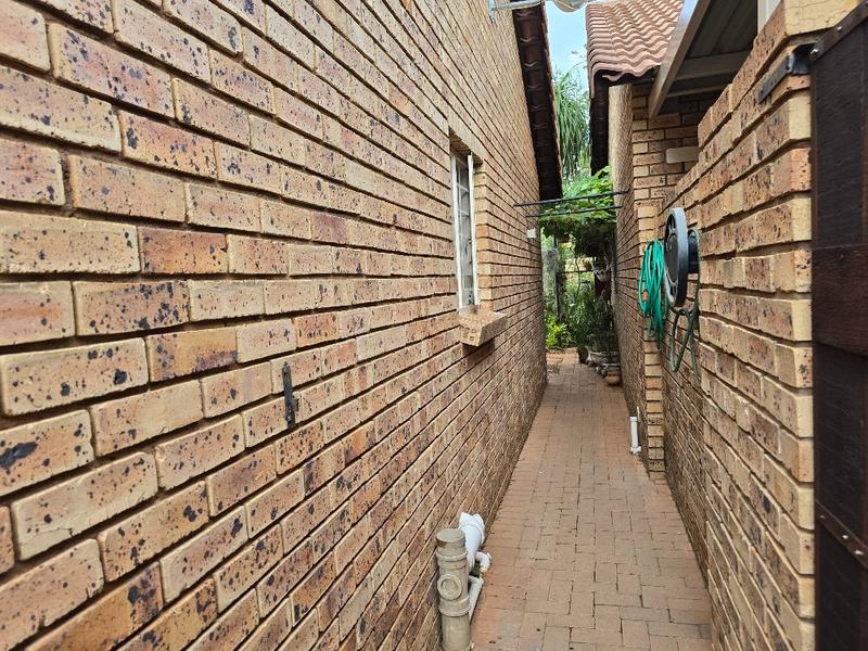 3 Bedroom Property for Sale in Montana Gauteng