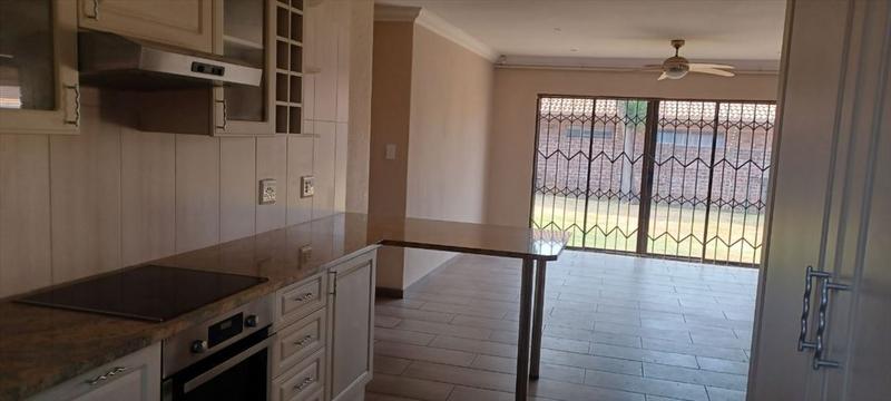 3 Bedroom Property for Sale in Ravenswood Gauteng