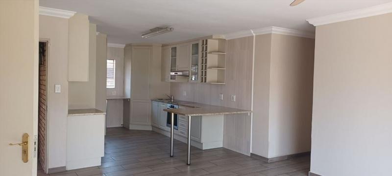 3 Bedroom Property for Sale in Ravenswood Gauteng